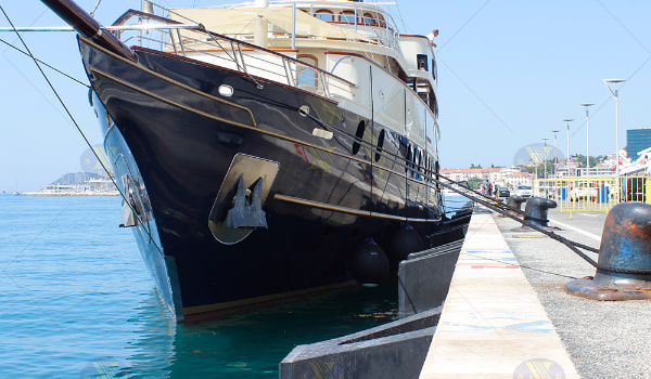 رصيف استراحة السفينة